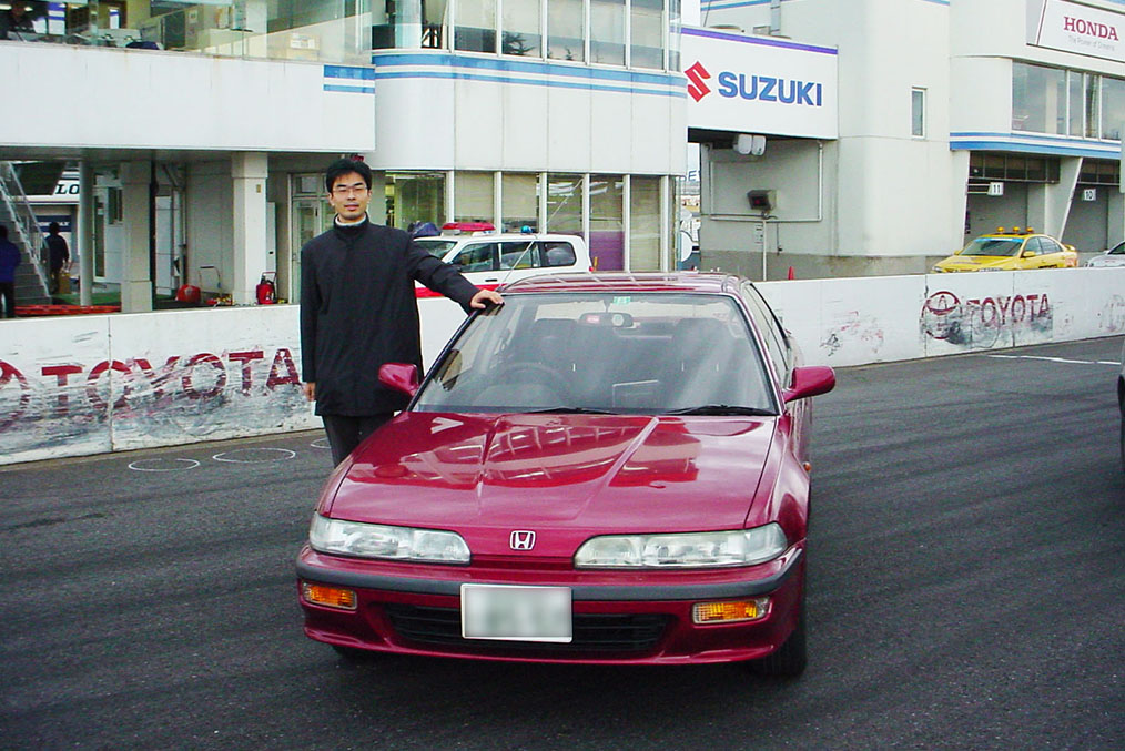 赤のホンダ インテグラで筑波サーキット
